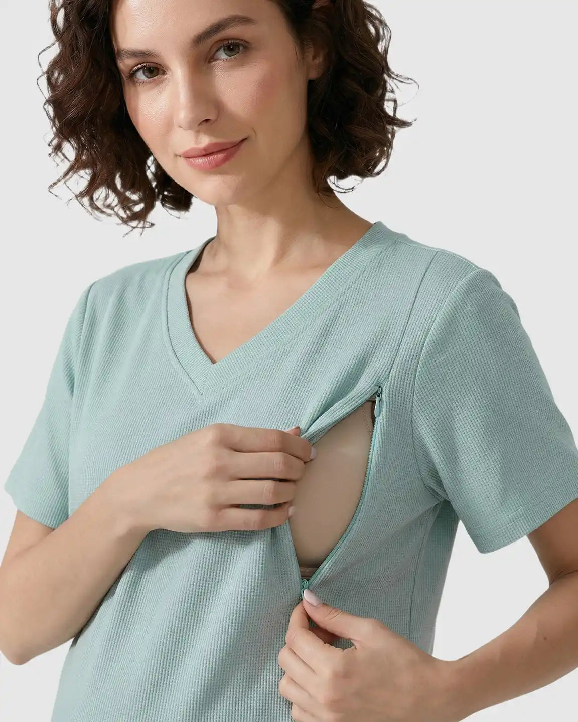 Bump Society – The Nursing Collection: Discreet-Zip Relaxed Nursing & Maternity Lounge Set