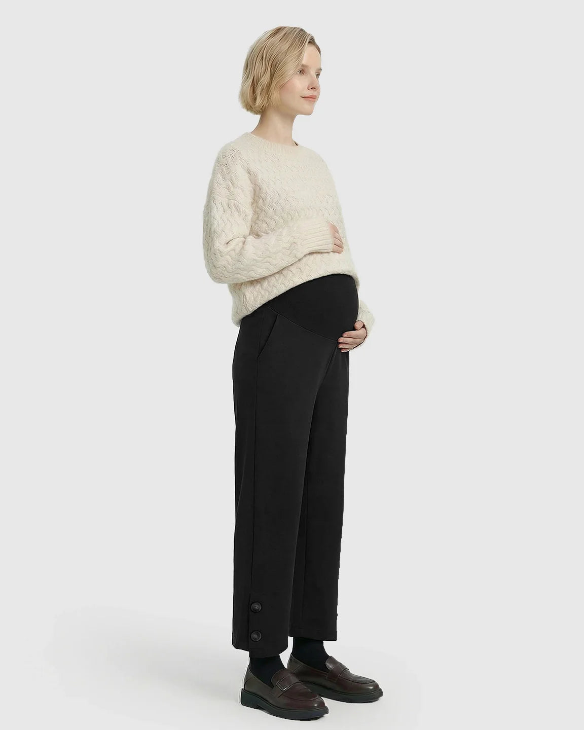 Bump Society – The Comfort Collection: Button Detail Cropped Maternity Trousers